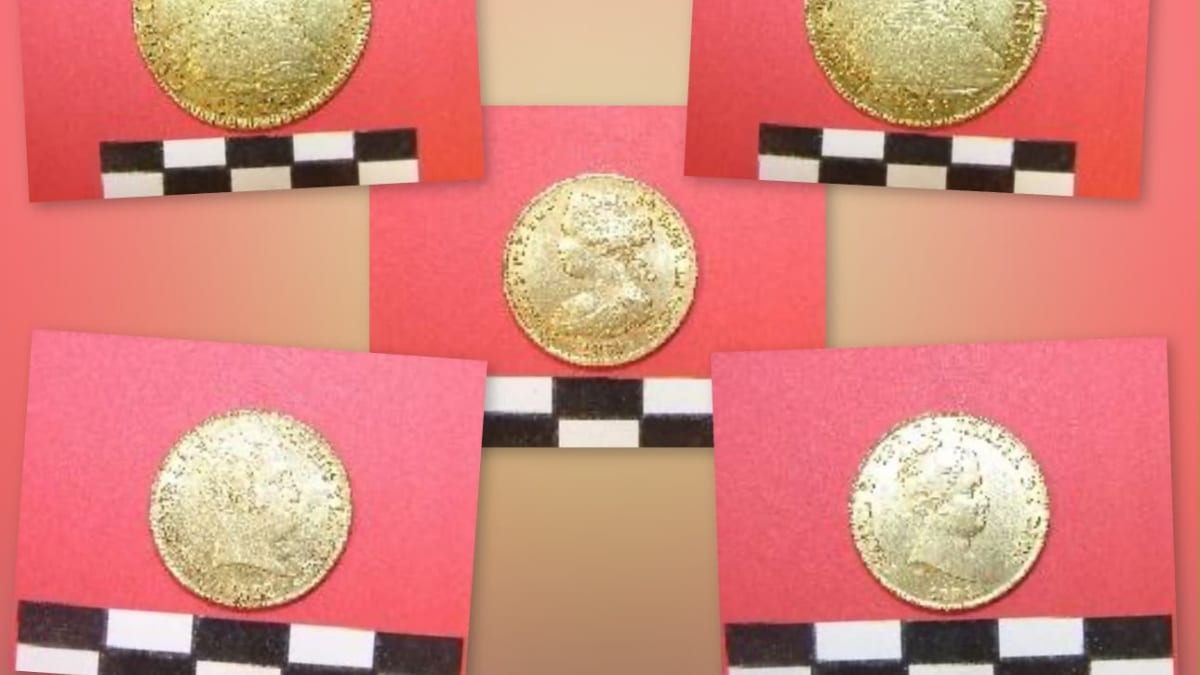 Monedas de oro documentadas con escala, pertenecientes a las colecciones del Museo Provincial de Albacete